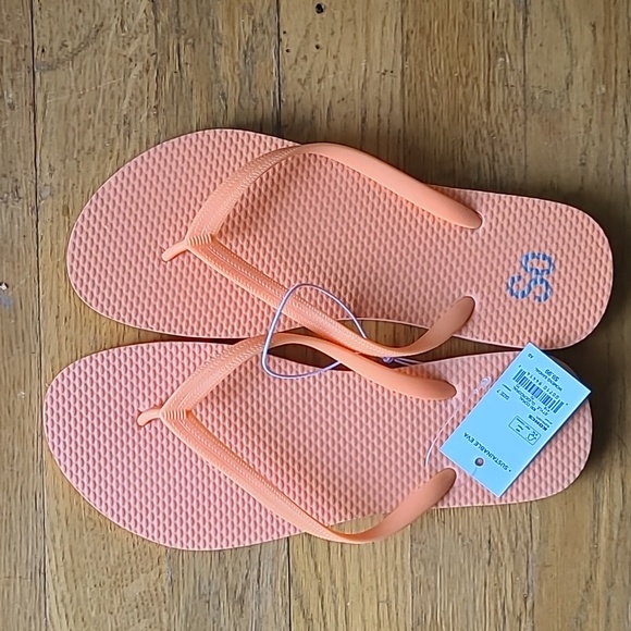 BUNDLE SO BRAND WOMENS TANGERINE FLIP-FLOPS BUNDLE OF 3 PAIRS SIZE 7 - Picture 2 of 4
